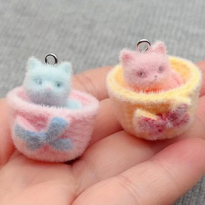 4pcs 3D plush resin cat pendan - огляд і ціна Resin Craft Projects