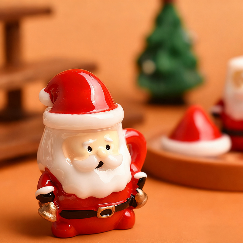 Mini Santa Teacup Ornament - R - огляд і ціна Resin Crafts